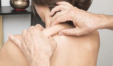 Massage le osteochondrosis ceirbheacs