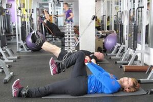 teiripe fisiciúil le haghaidh airtríteas glúine